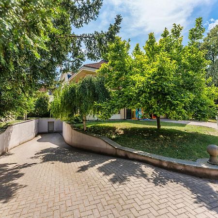 Apartman V Podebradech Poděbrady エクステリア 写真